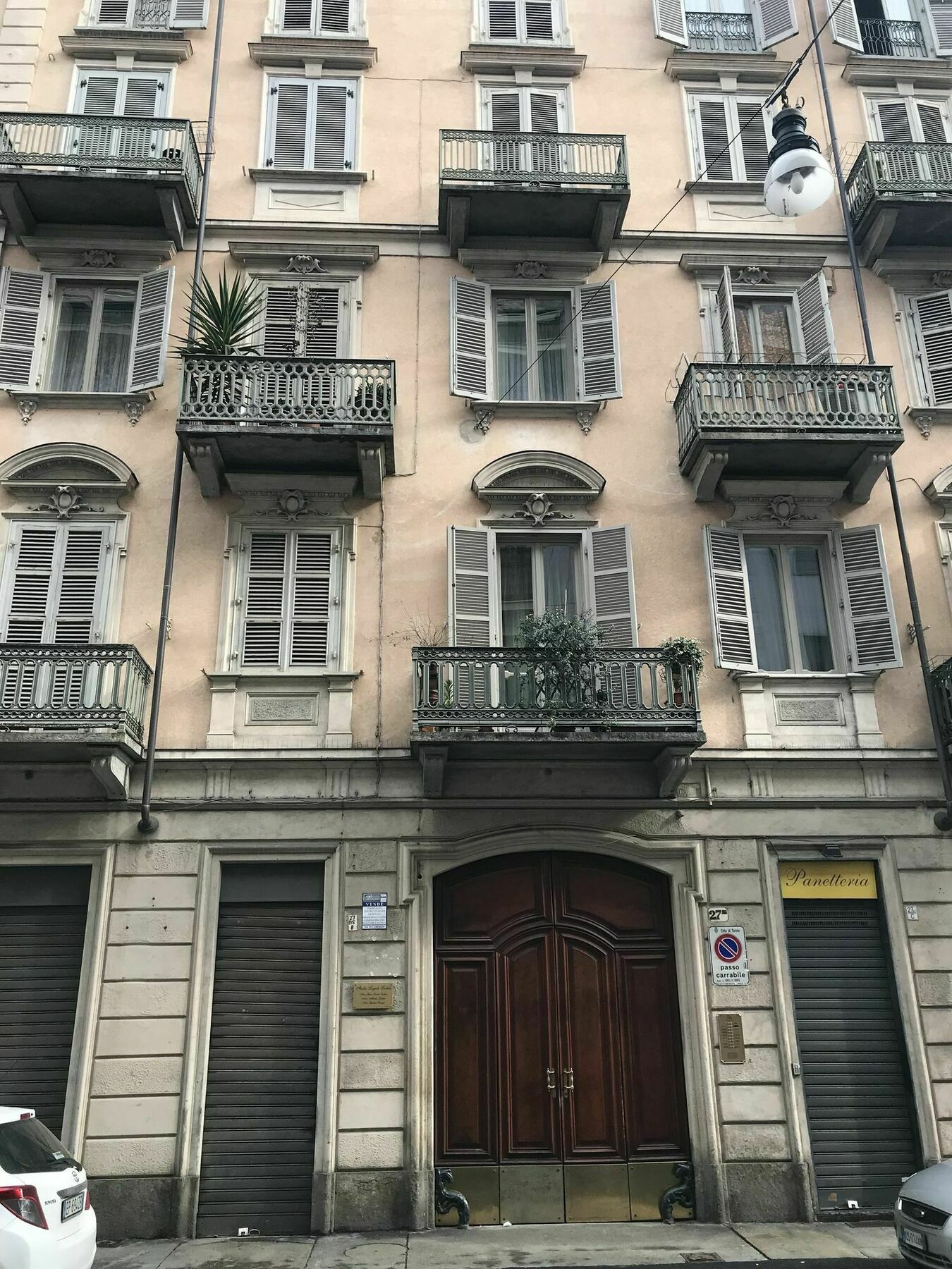 Apartamento La Finestra Sul Cortile Turín Exterior foto